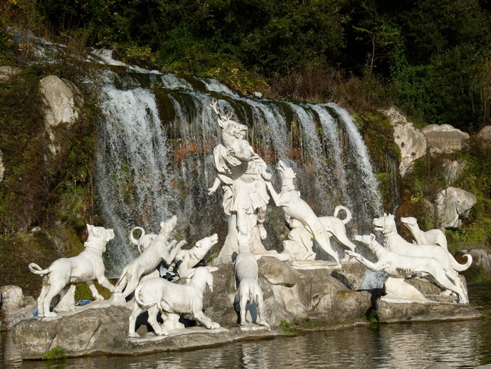 Diana & Actaeon by Luigi Vanvitelli Parco la Reggia di Caserta 9