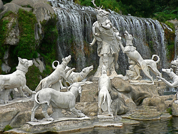 Fountain of Diana & Actaeon 3