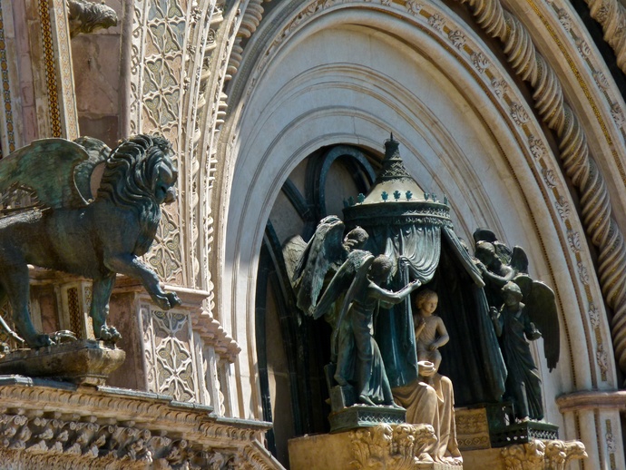 Maestà Duomo Orvieto Recent Copy 7