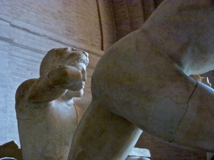 Aeginetans Hercules Shooting King Laomedon 9