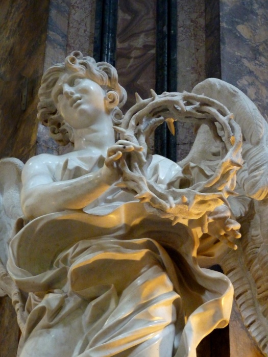 Angel with the Crown of Thorns (bernini) 05