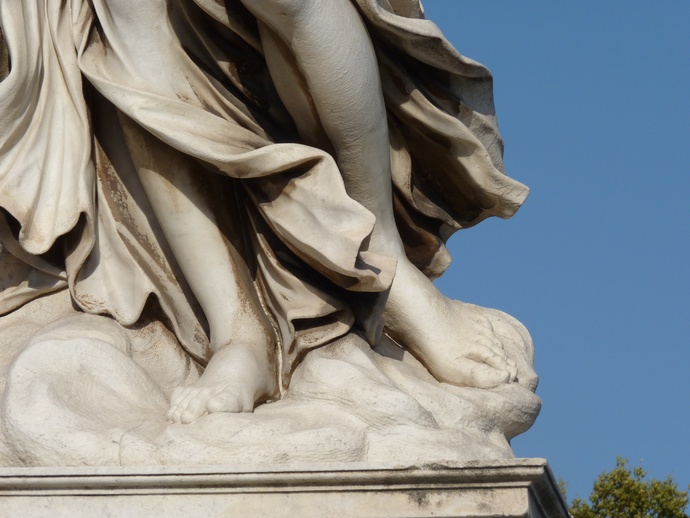Angel with the Lance (domenico Guidi, Inscription Vulnerasti Cor Meum ) 2