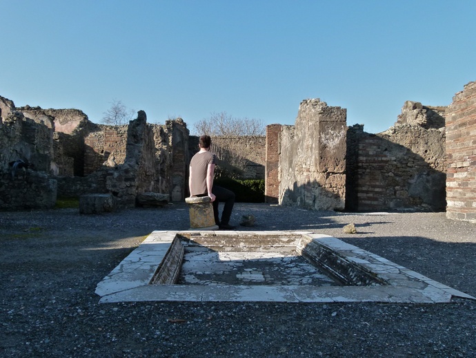 Anthony Hous on Via Abbondanza