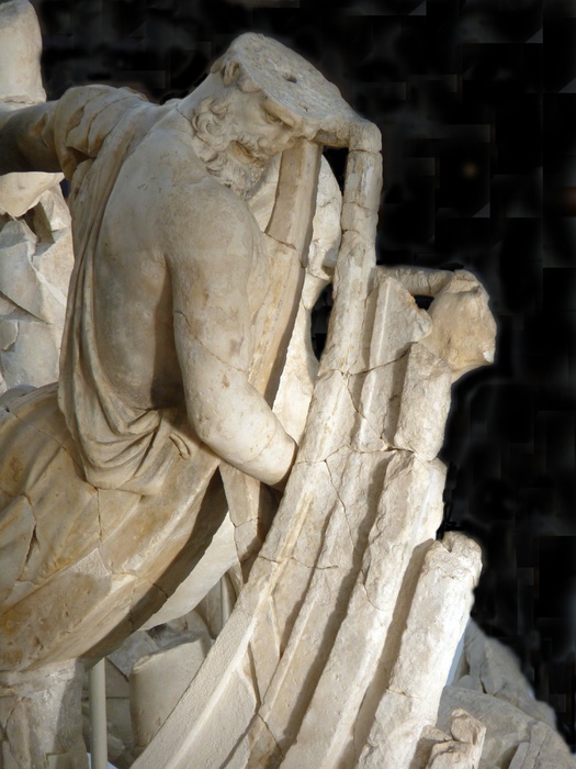 Assault of Scylla Helmsman 3