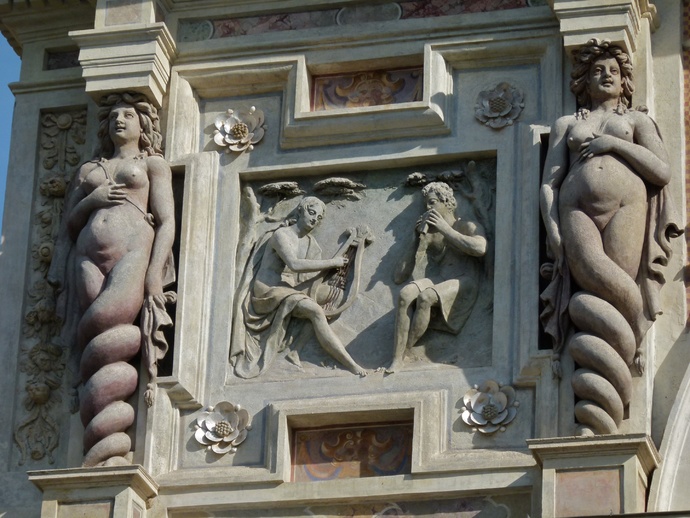 Villa D\\\'este Garden Fountain Organ Apollo & Orpheus