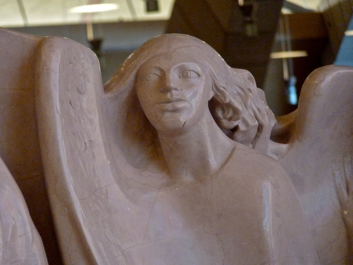 Angel of the Resurrection Pulpit 2
