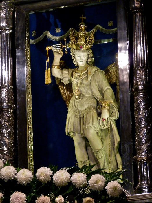 Archangel by Sansovino (1507) 3