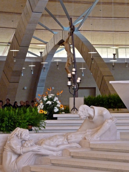 Chiesa di San Pio Entombment 7