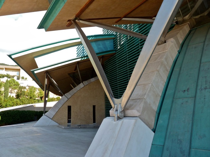 Chiesa di San Pio Portal 3