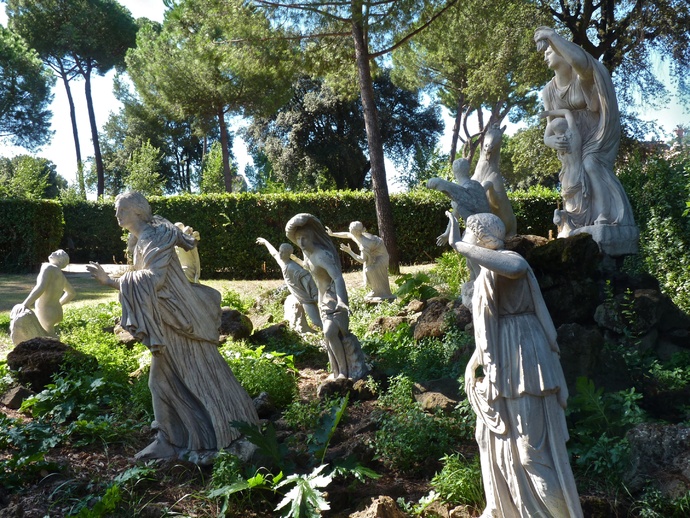 Dying Niobids Villa Medici 15