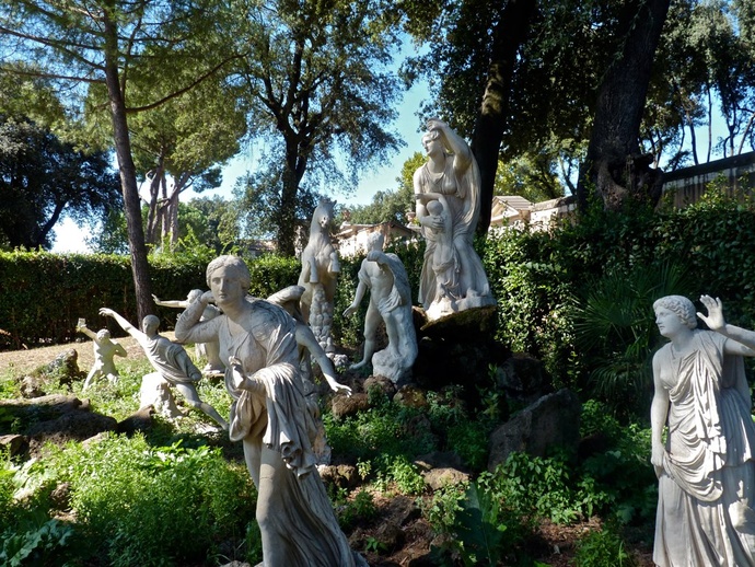 Dying Niobids Villa Medici 40