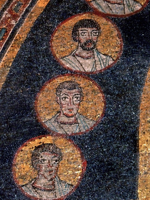 Entrance st Zeno Chapel Santa Prassede 14