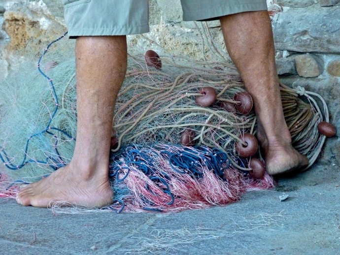 Francesco Martuscelli Mending Nets 2