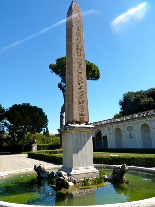 Obelisk 3