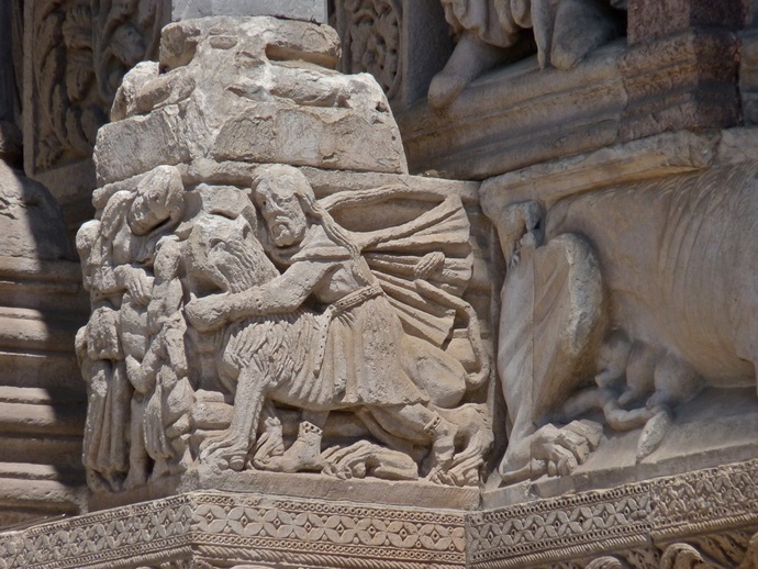 Samson Rents the Lion 3