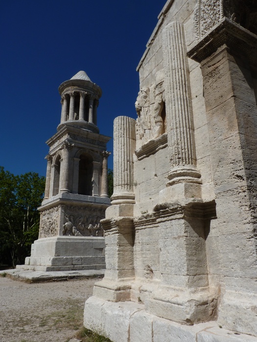 Triumphal Arch & Cenotaph