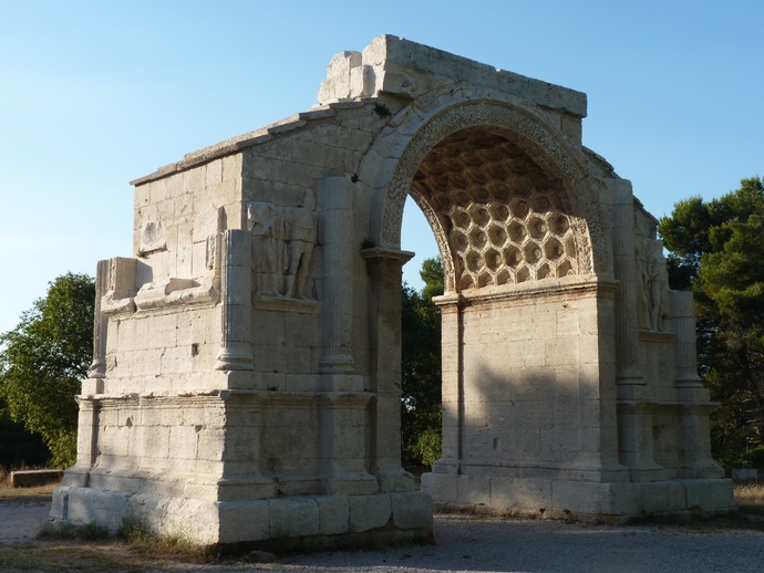 Triumphal Arch Glanum 11