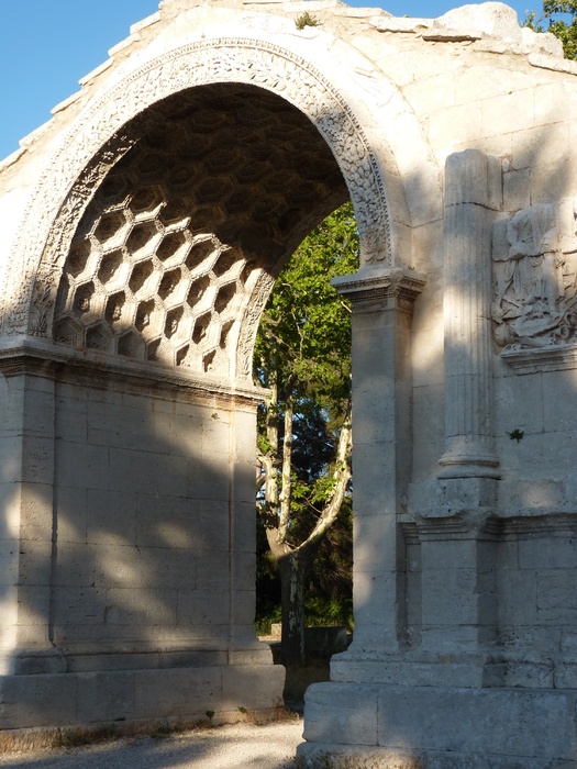 Triumphal Arch Glanum 5