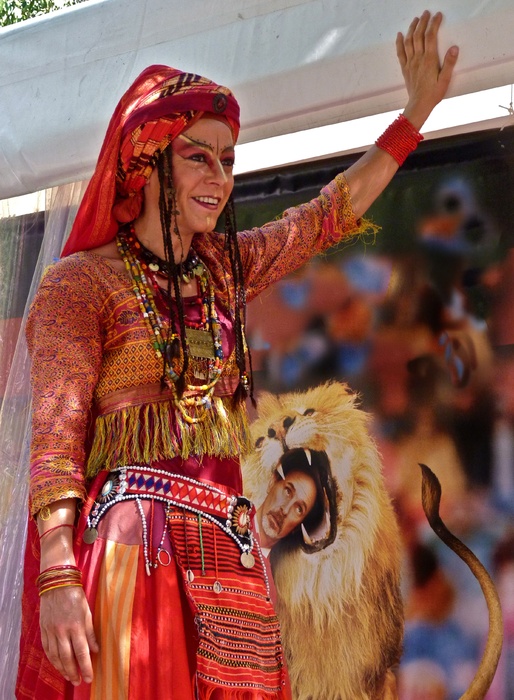 Turk Stilt Dancer Arles 8