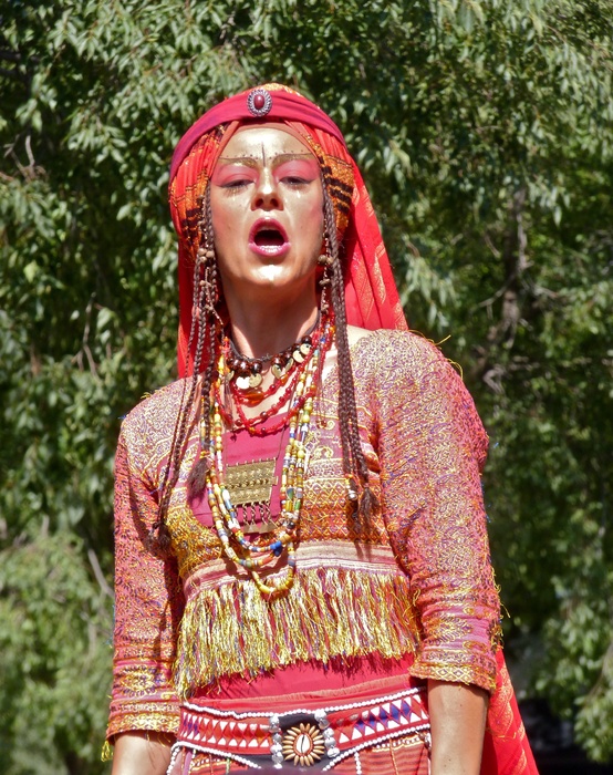 Turk Stilt Dancer Arles