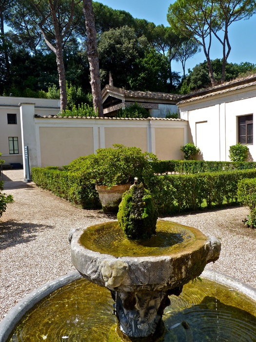 Villa Giulia 44