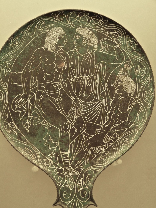 Villa Giulia Bronze Mirror 8