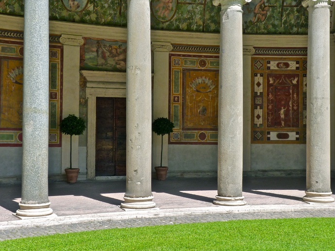 Villa Giulia Frescoes Inside the Colonnade 11