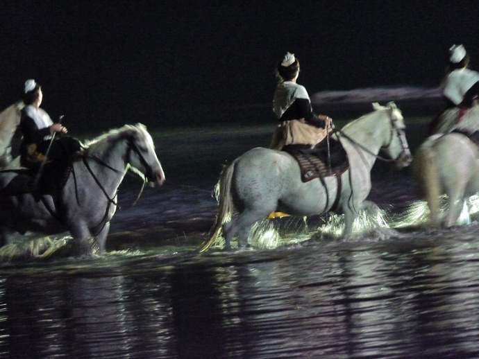 Women Wearing Traditional Dresses Ride Side Saddle 2