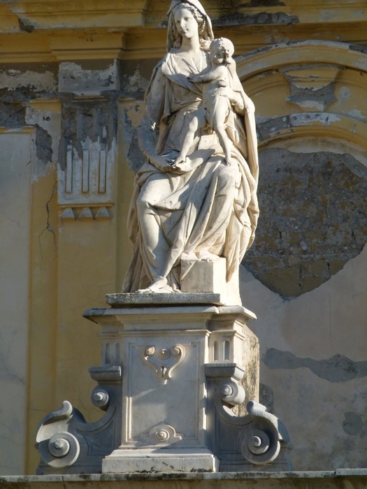 Chiostro Grande Madonna