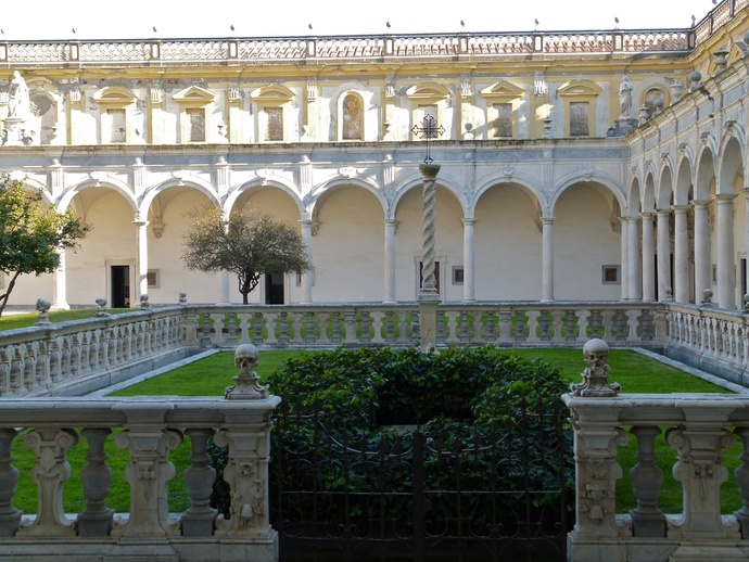 Cosimo Fanzago Chiostro Grande 14