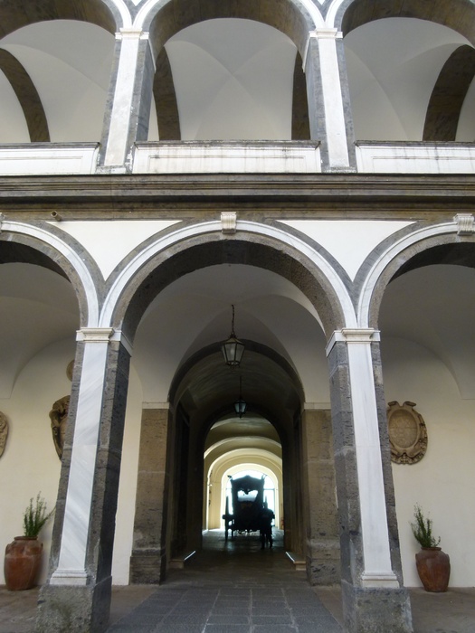 Cosimo Fanzago Chiostro Grande 17