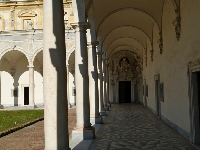 Cosimo Fanzago Chiostro Grande 2