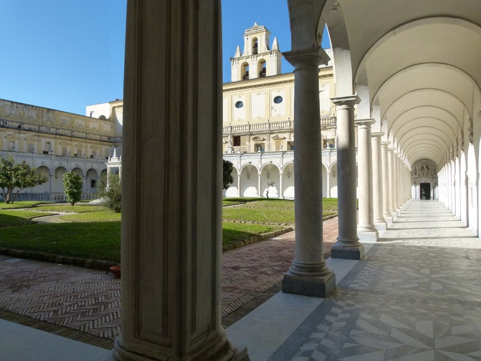 Cosimo Fanzago Chiostro Grande 22