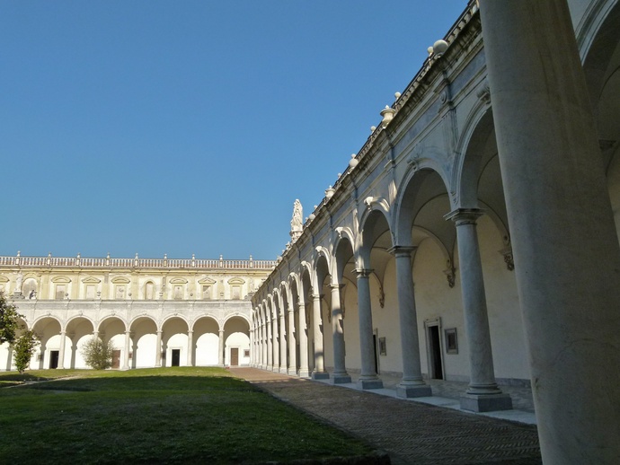 Cosimo Fanzago Chiostro Grande 5