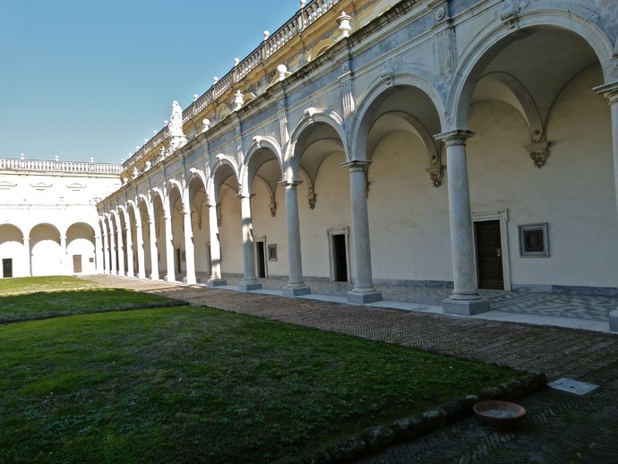 Cosimo Fanzago Chiostro Grande 8