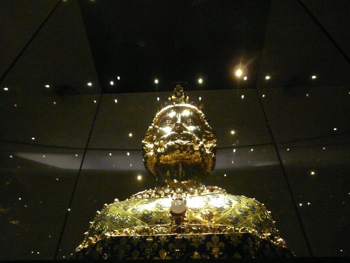 Charlemagne Reliquary Treasury Aachen Cathedral 13