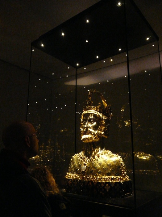 Charlemagne Reliquary Treasury Aachen Cathedral 35