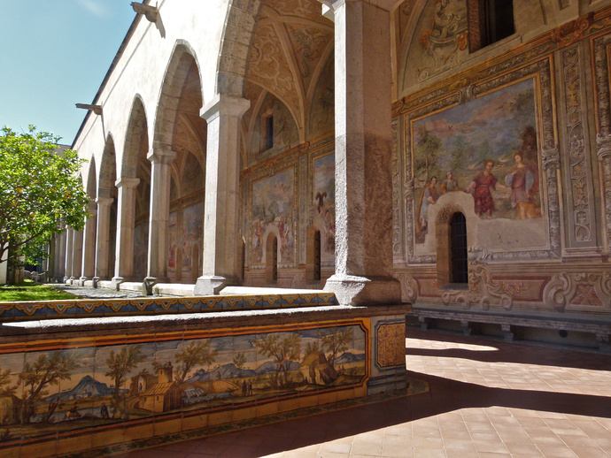 Chiostro di Santa Chiara 61