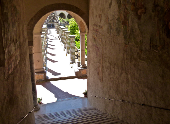 Chiostro di Santa Chiara 76